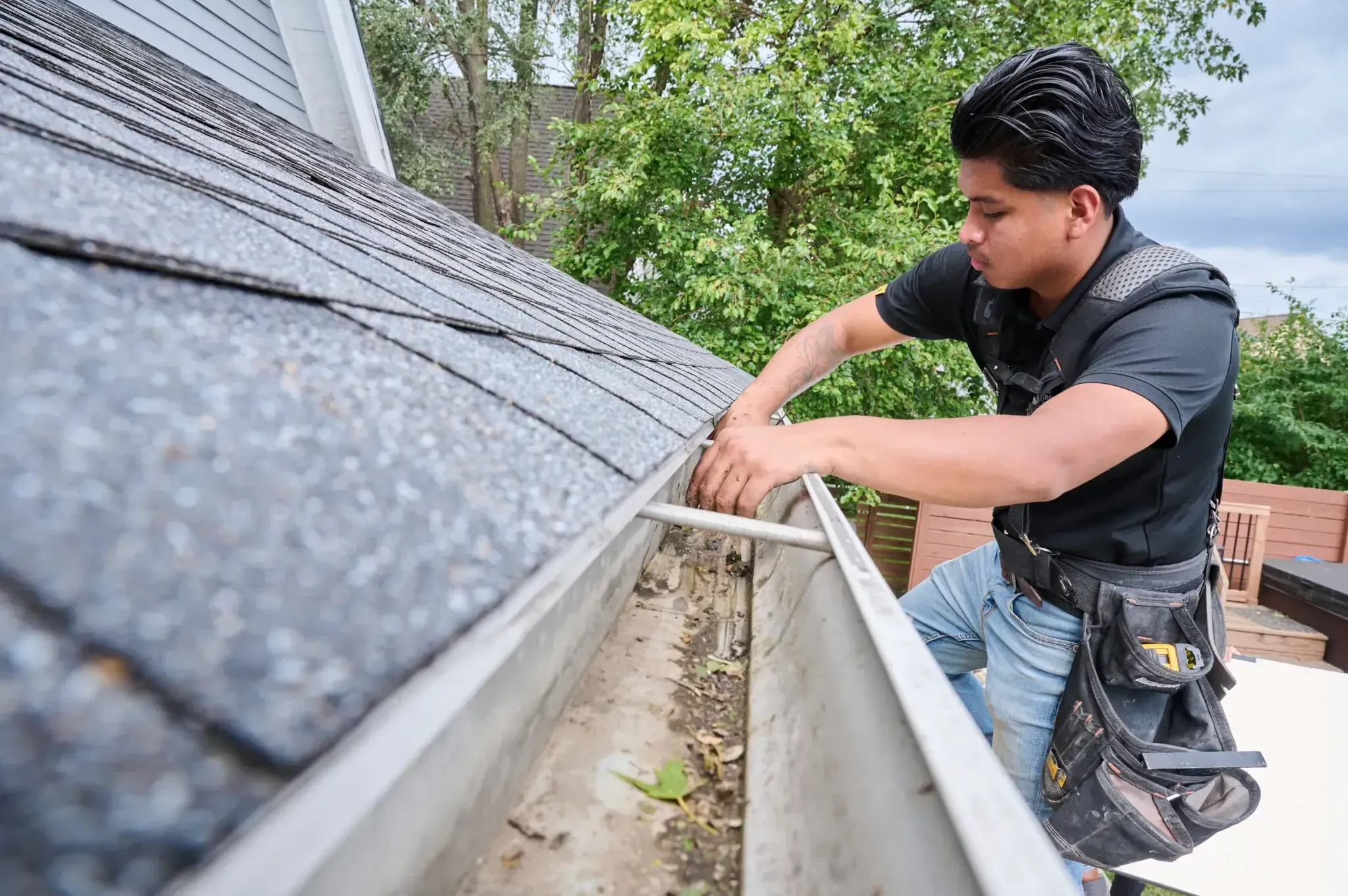 Seamless Gutter Installation Cost NYC 2026